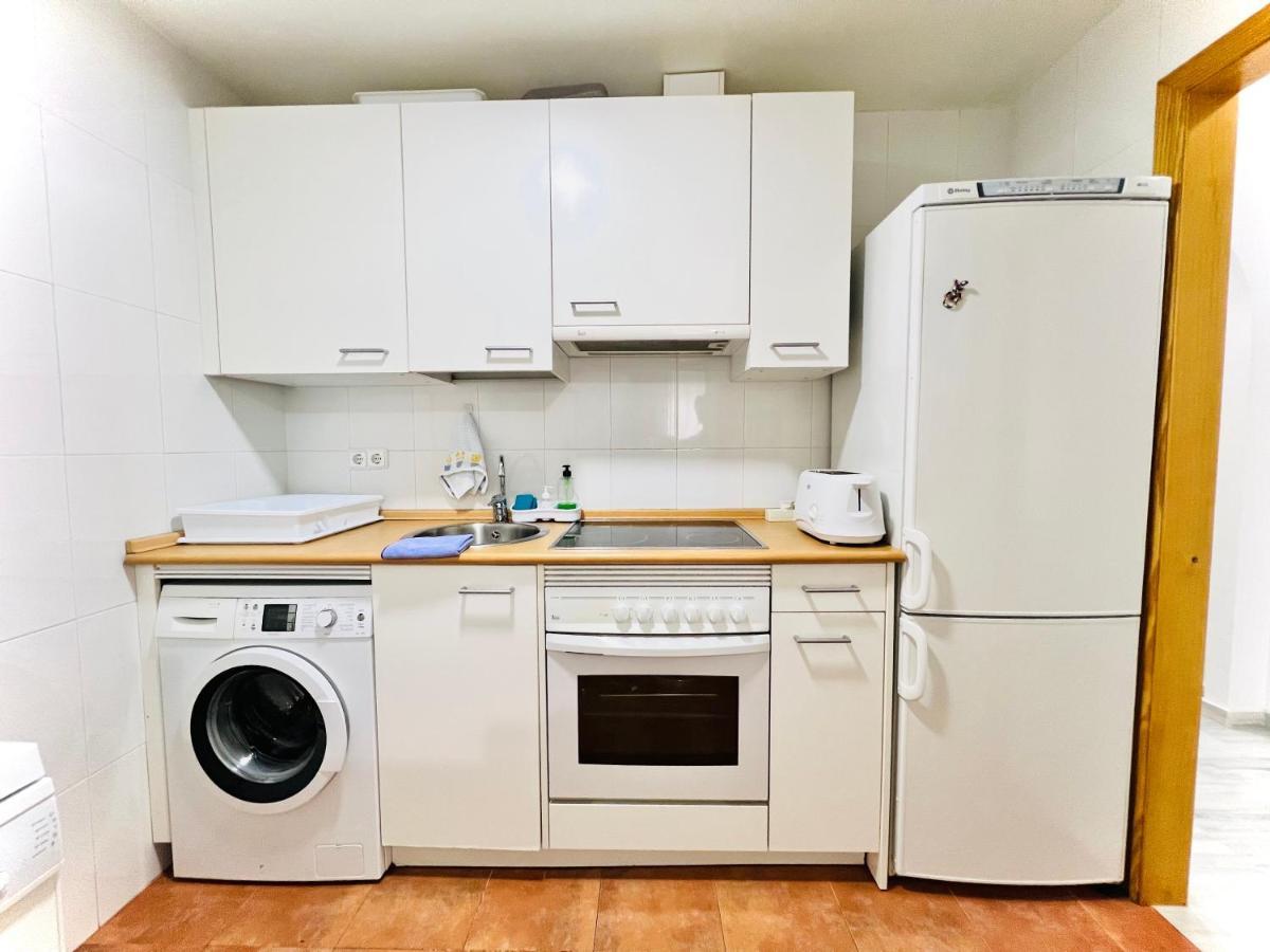 Precioso Apartamento Cerca Del Mar Con Wifi, Piscina Y Parking La Herradura  Bagian luar foto
