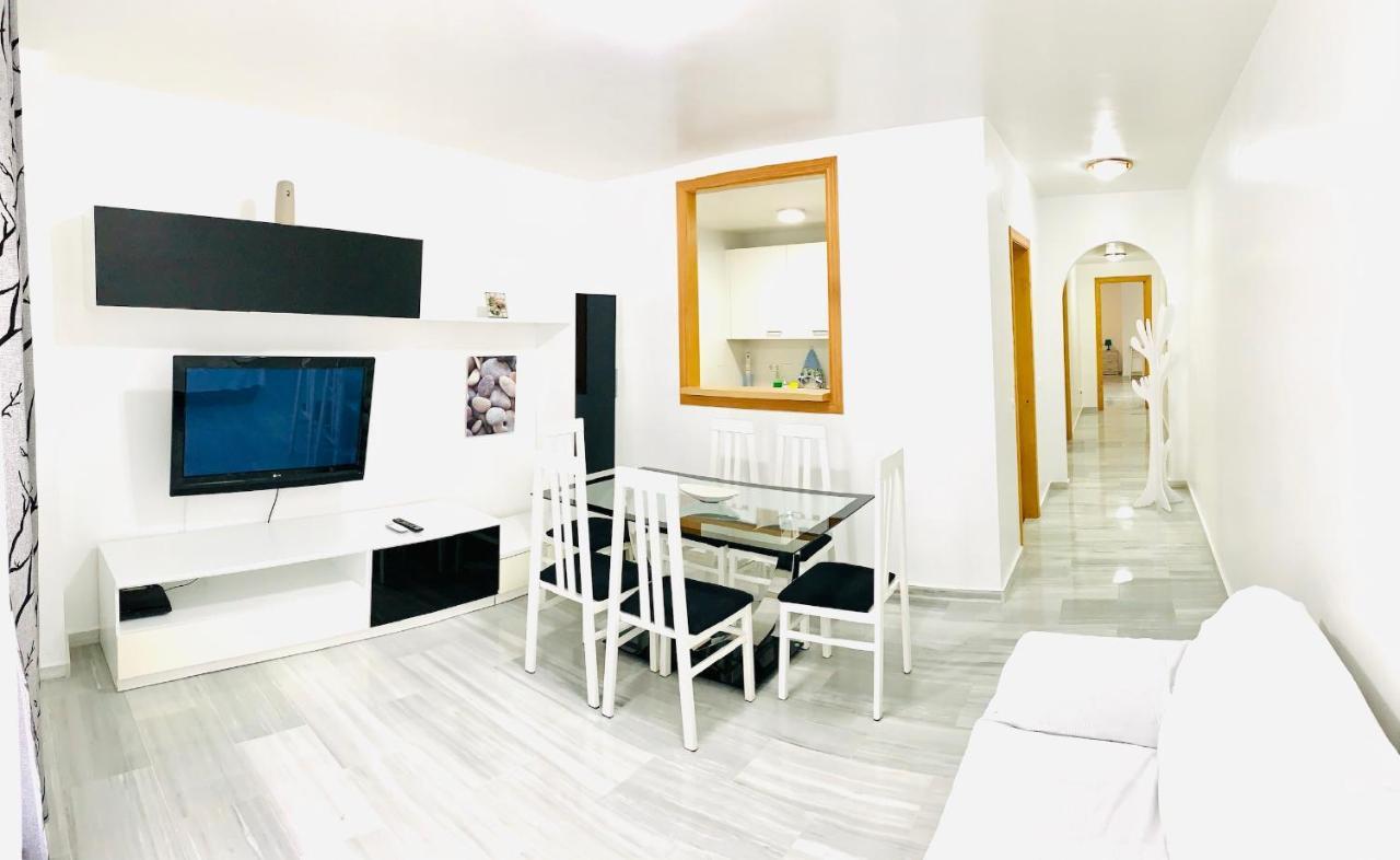 Precioso Apartamento Cerca Del Mar Con Wifi, Piscina Y Parking La Herradura  Bagian luar foto