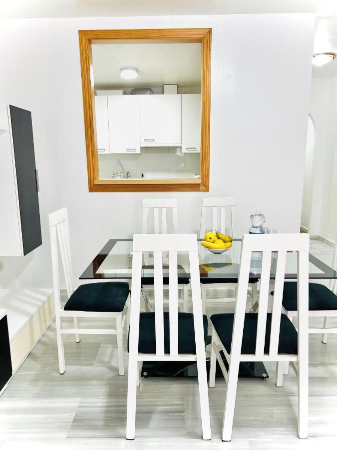 Precioso Apartamento Cerca Del Mar Con Wifi, Piscina Y Parking La Herradura  Bagian luar foto